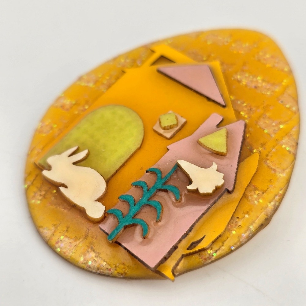Easter House Pins by Lucinda Egg Shape Bunny Rabbit Pink - Picture 3 of 5